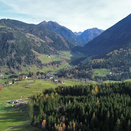 1 By Interhome アパート *